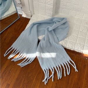 ❄️ Vintage Soft Knit Fringe Scarf ❄️